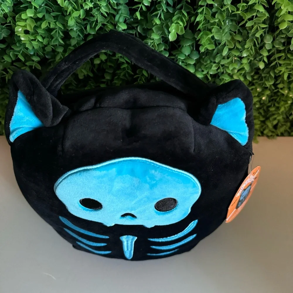 Stump the Skeleton Cat Halloween Plush Treat Pail Squishmallows New with Tag